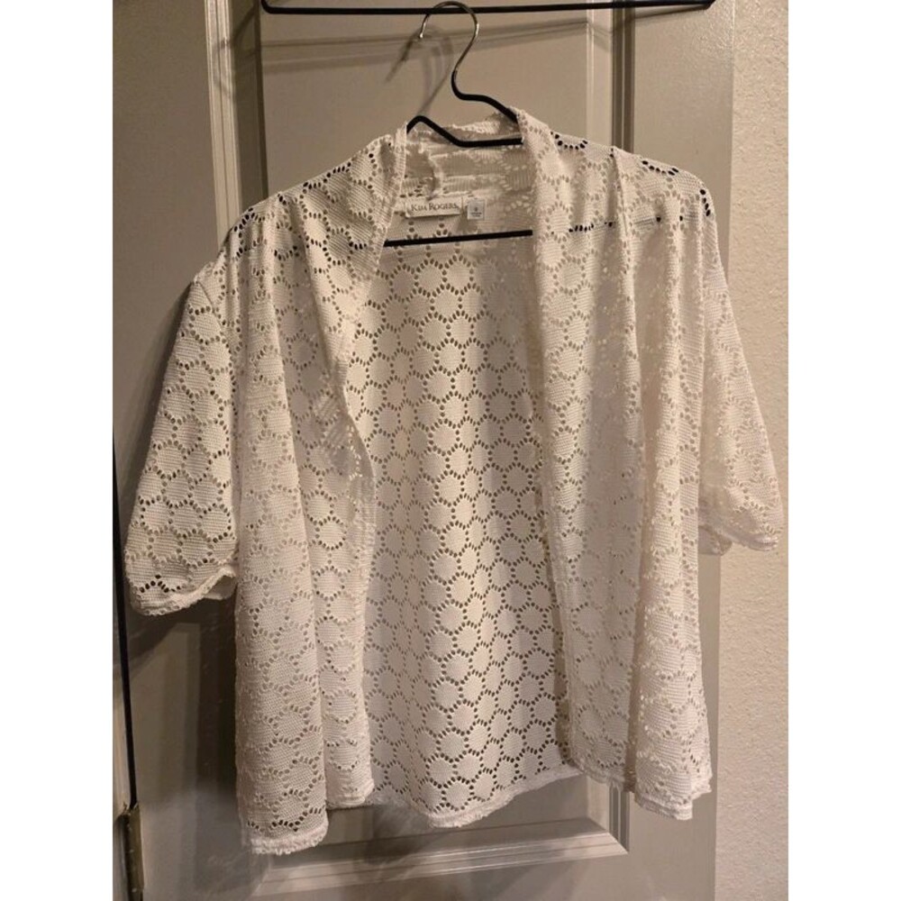 Small Kim Rogers white short sleeve lace cardigan 6